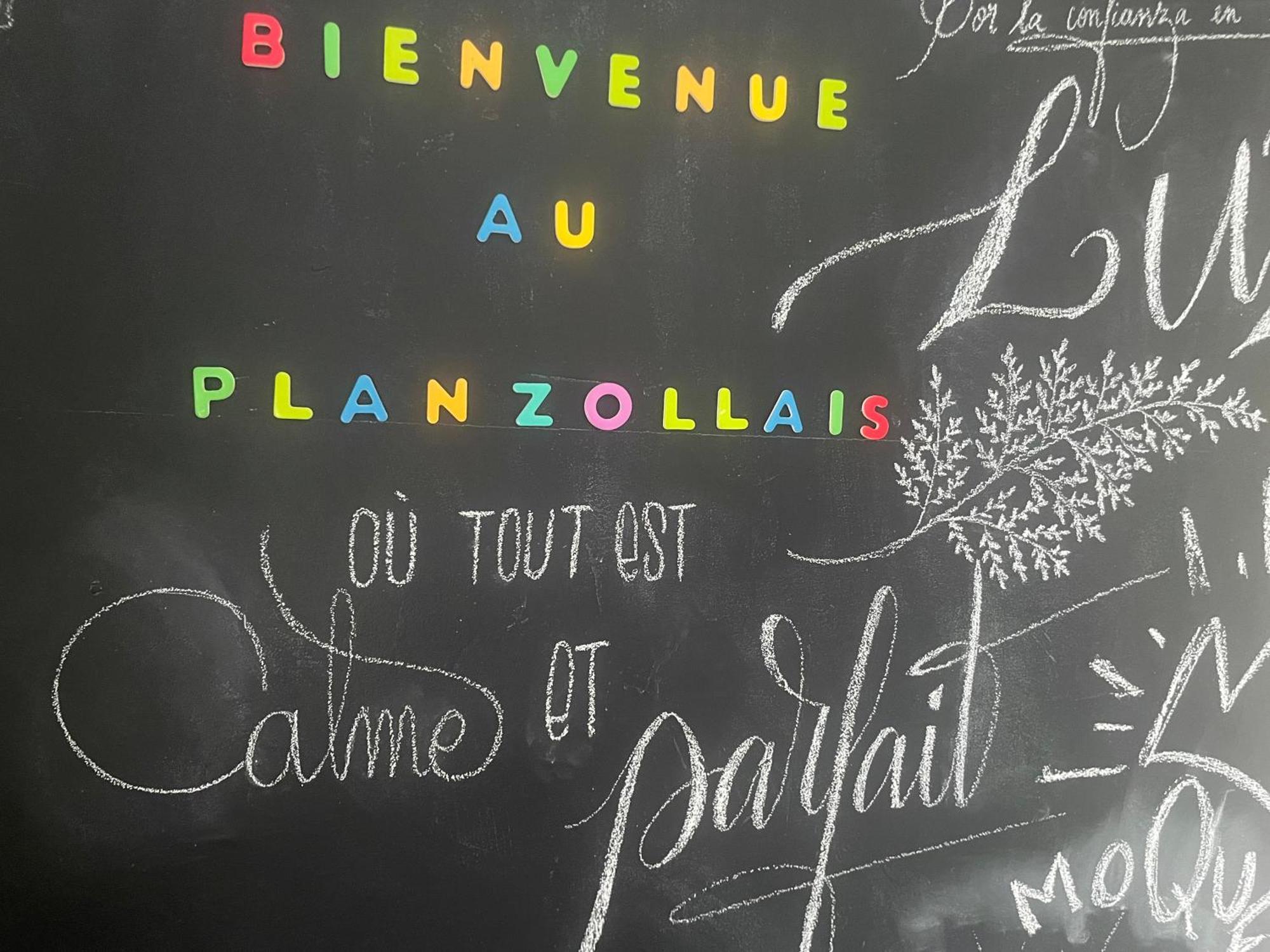 Вілла Le Planzollais Planzolles Екстер'єр фото